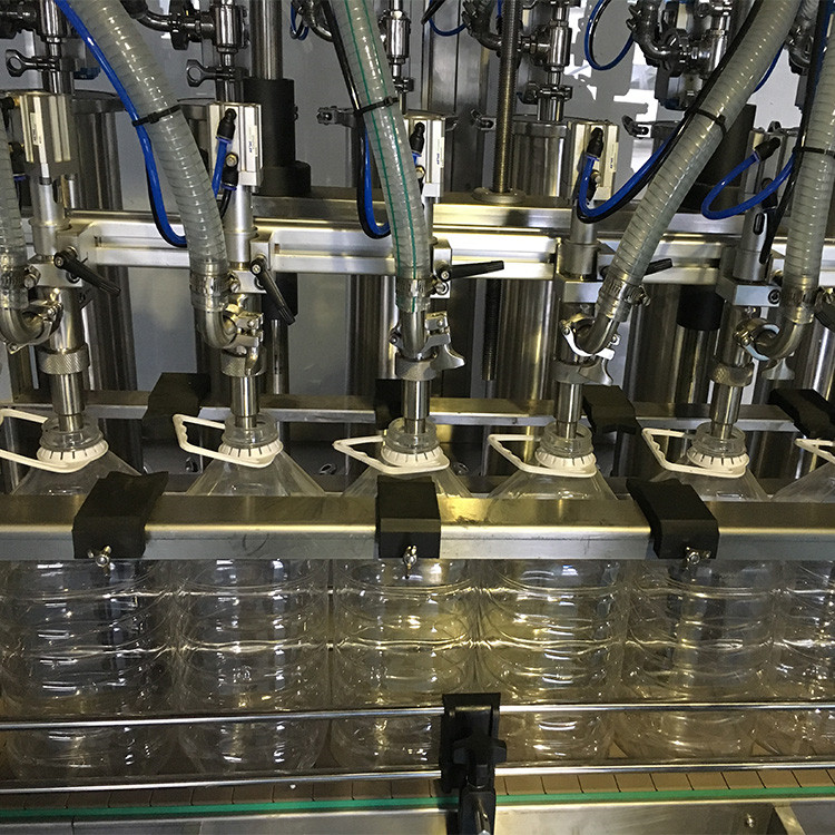 Rūpnīcas plastmasas pudeļu, kukurūzas eļļas eļļas iepildīšanas līnija1